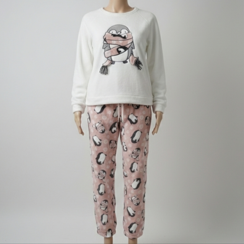 La Vie En Rose Penguin Pajama
